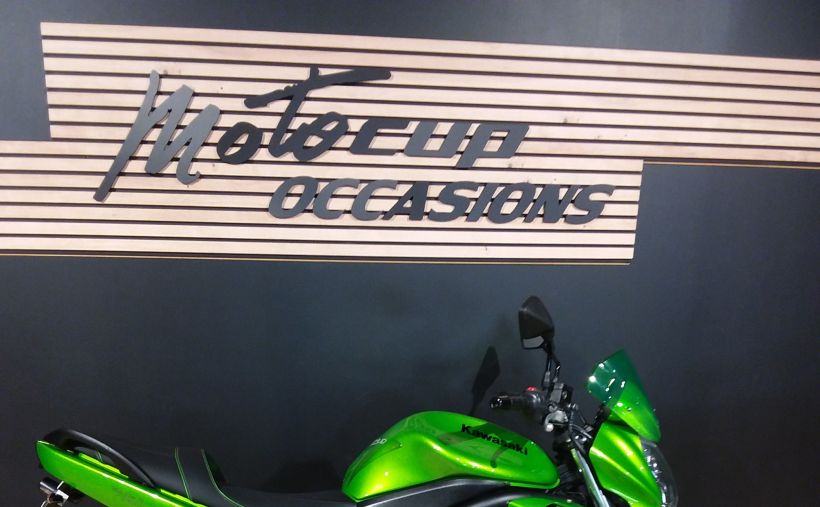 KAWASAKI ER-6 0