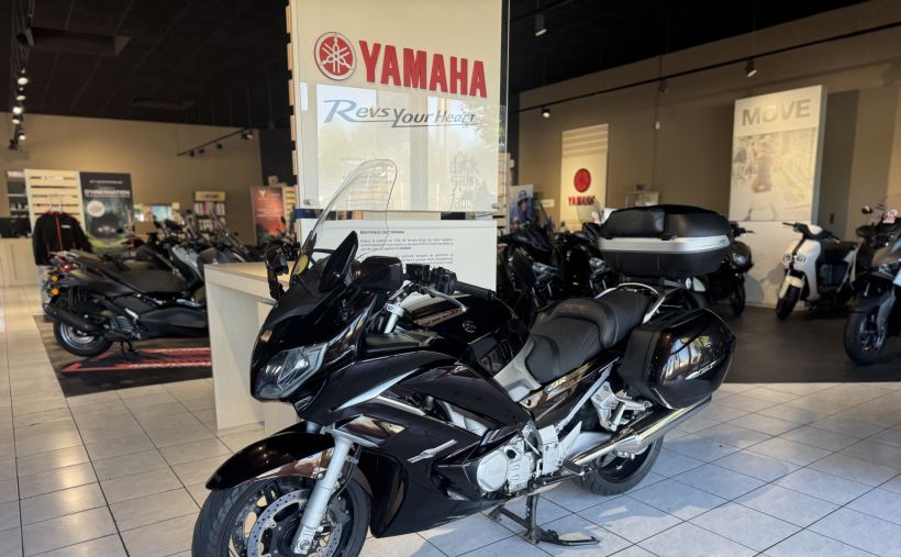 YAMAHA FJR 1300 ABS 4