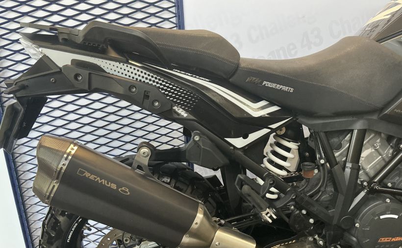 KTM 1090 ADVENTURE L 6