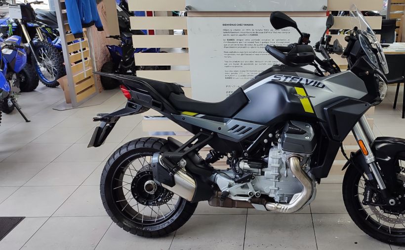 MOTO GUZZI STELVIO 0