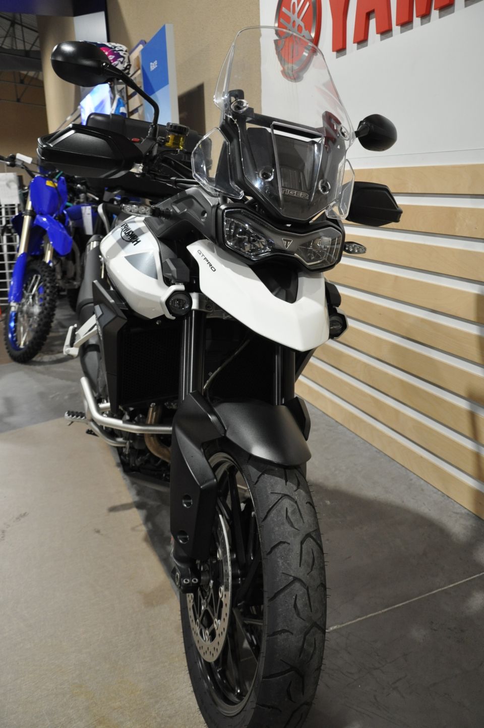 TRIUMPH Tiger 900 GT PRO 7