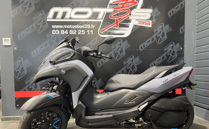 YAMAHA TRICITY 300 2