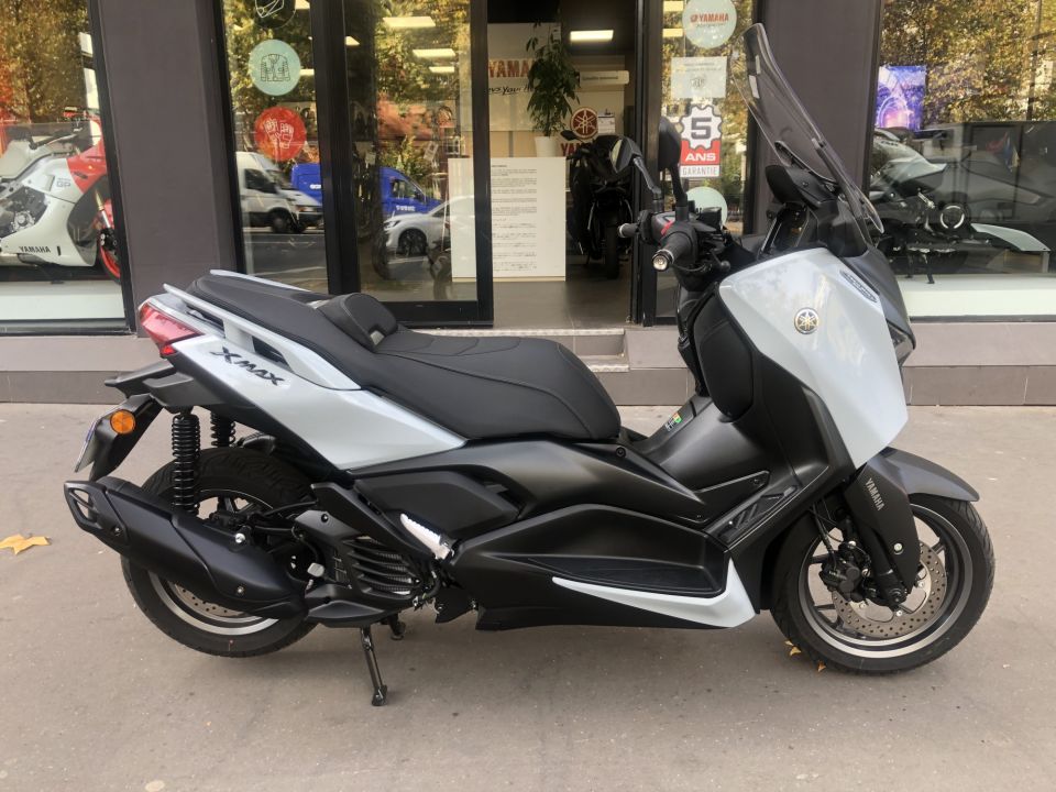 YAMAHA XMAX 125 TECH MAX+ 5