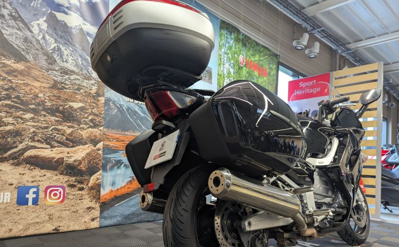 YAMAHA FJR 1300 ABS 2