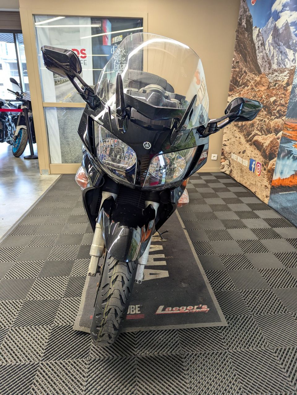 YAMAHA FJR 1300 ABS 4