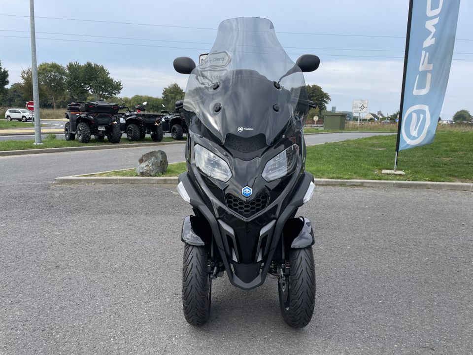 PIAGGIO MP3 400 HPE ABS ASR 18