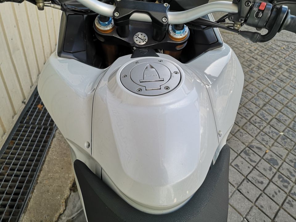 DUCATI MULTISTRADA 1200 S 8