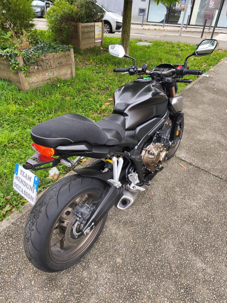 HONDA CB650R Neo Sports Café 2