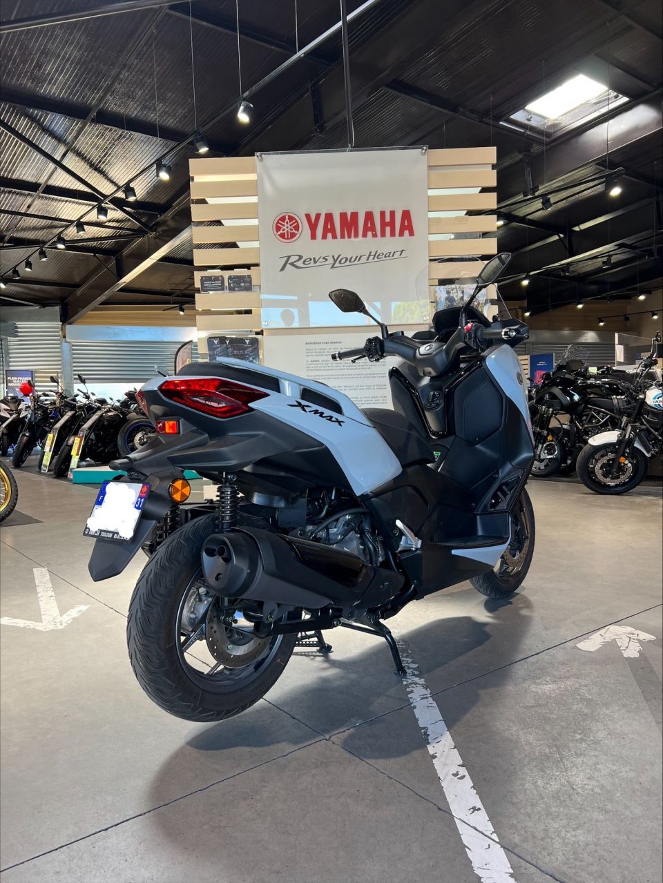 YAMAHA X-MAX 125 TECH MAX 6