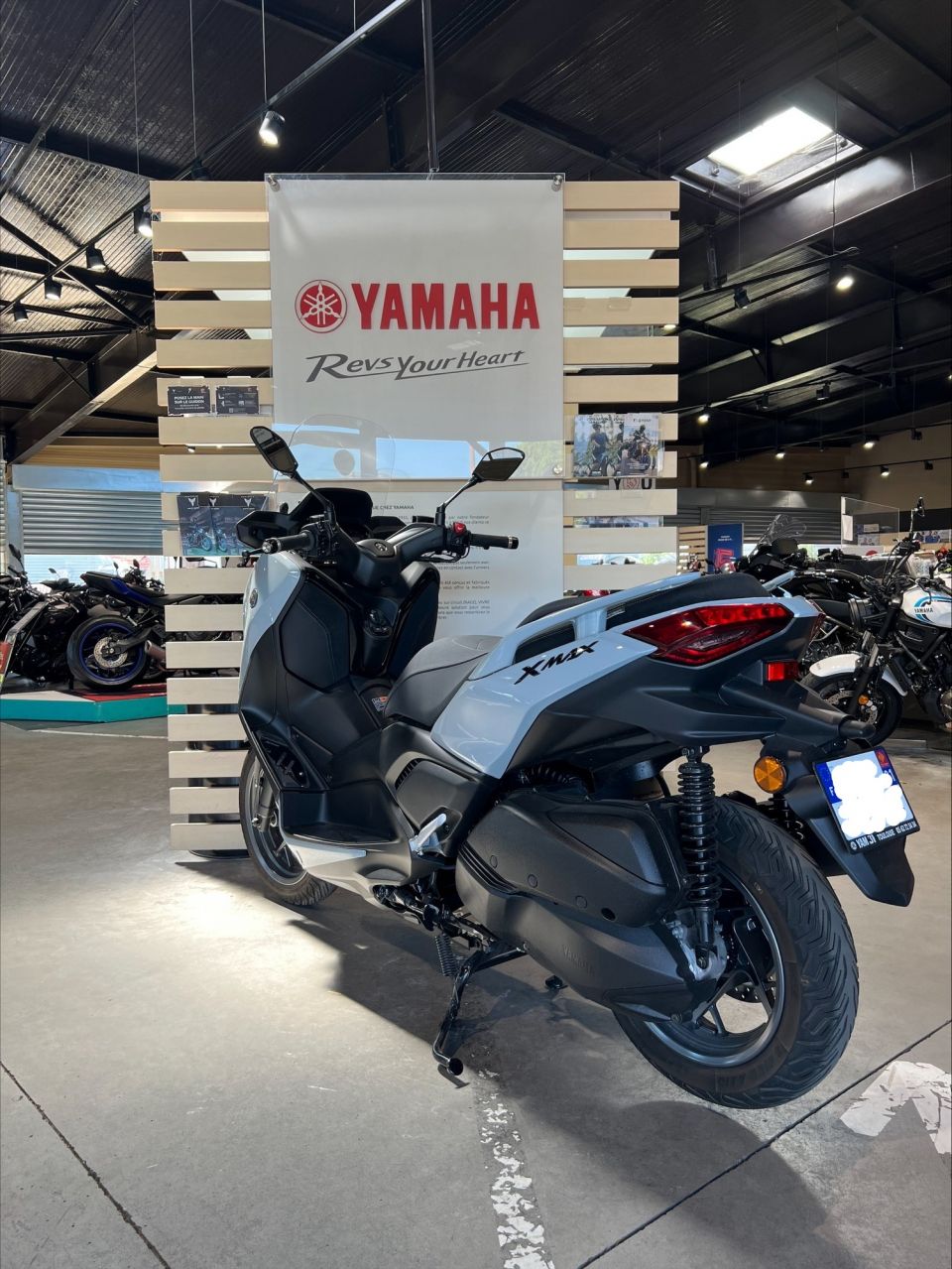 YAMAHA X-MAX 125 TECH MAX 3