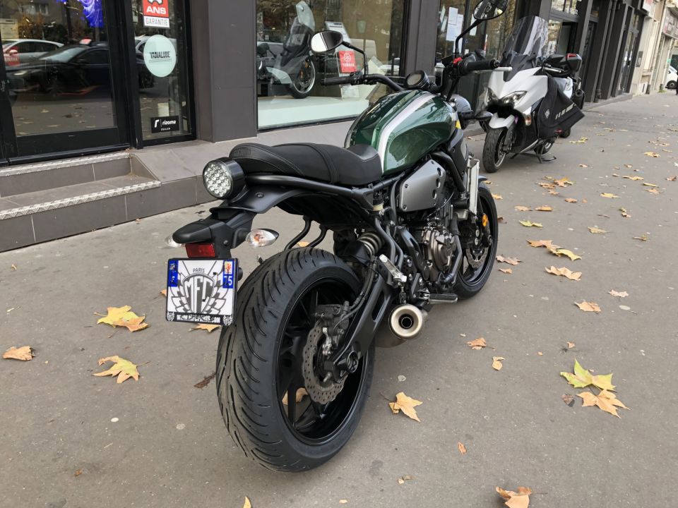 YAMAHA XSR 700 10