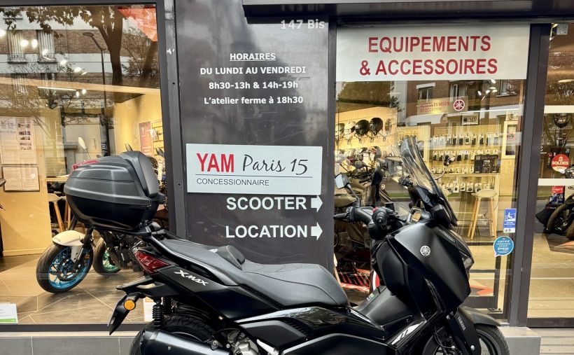 YAMAHA XMAX 300 Tech Max 2