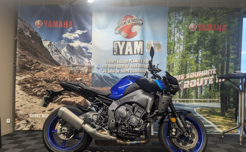 YAMAHA MT-10 0