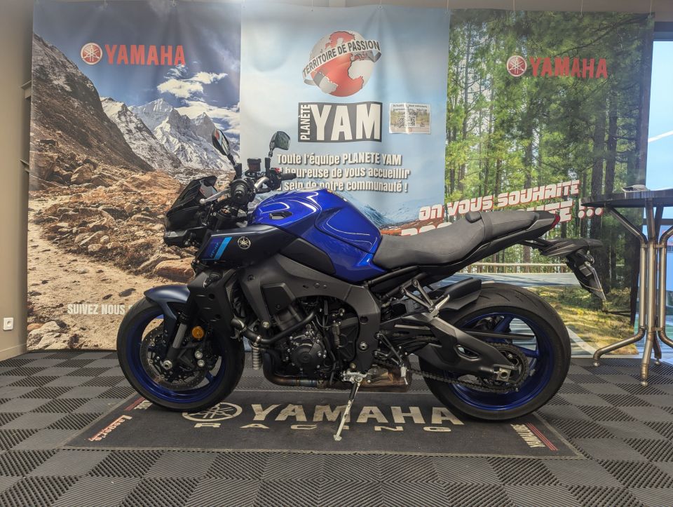 YAMAHA MT-10 5