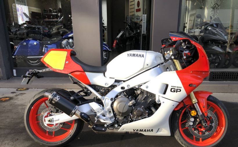 YAMAHA XSR 900 GP 1