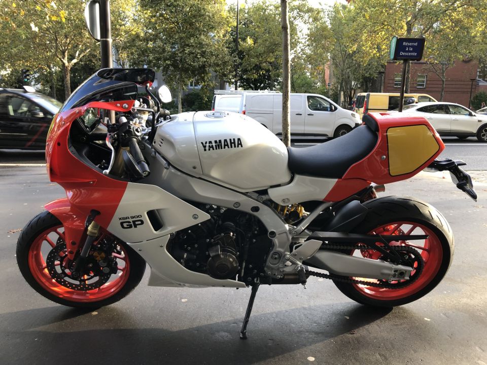 YAMAHA XSR 900 GP 25