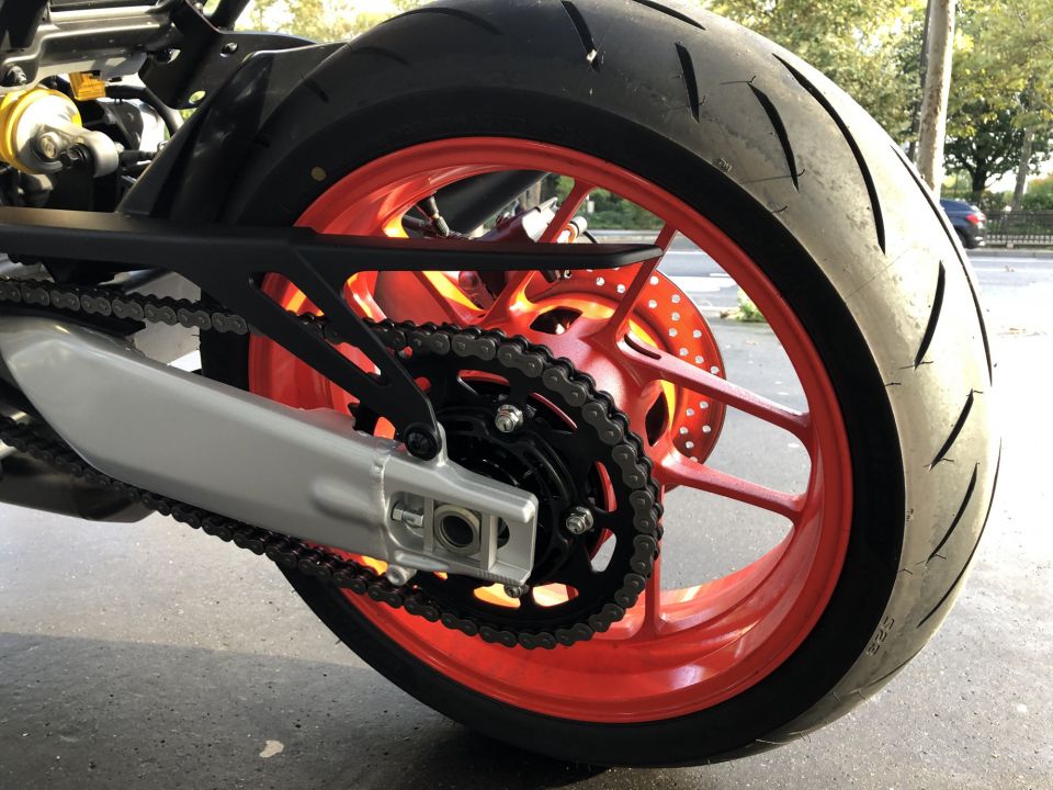 YAMAHA XSR 900 GP 55