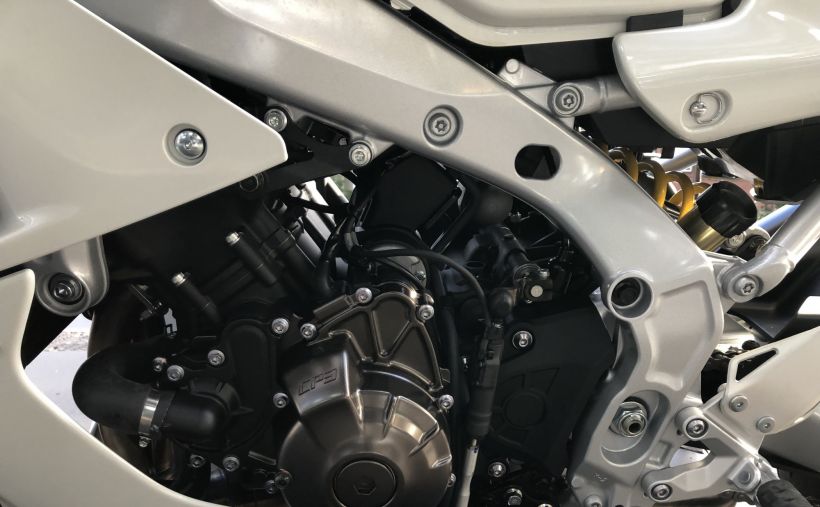 YAMAHA XSR 900 GP 12