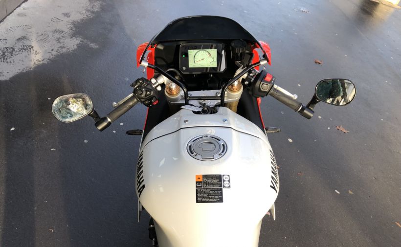YAMAHA XSR 900 GP 17