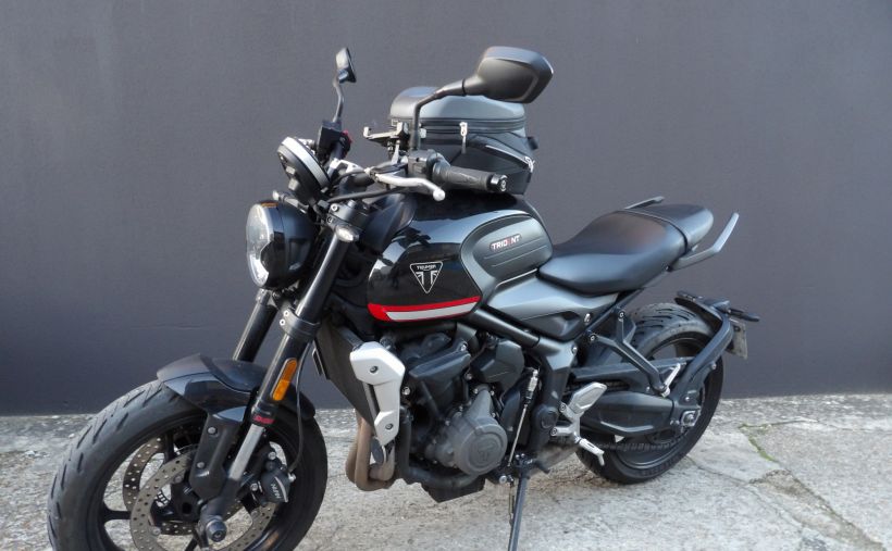 TRIUMPH TRIDENT 660 6