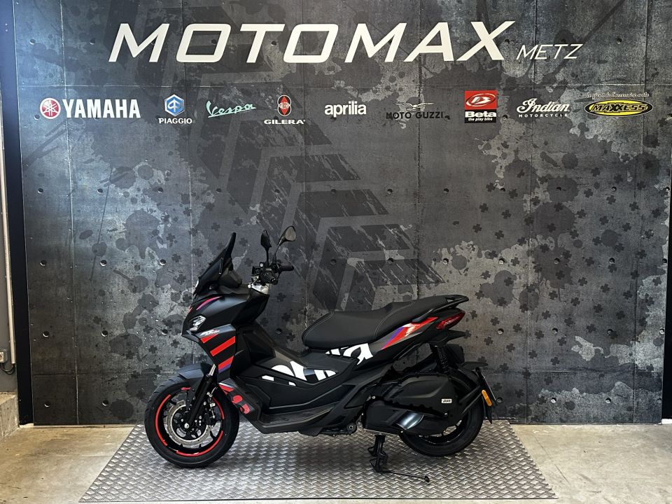 APRILIA SR 125 GT REPLICA 36