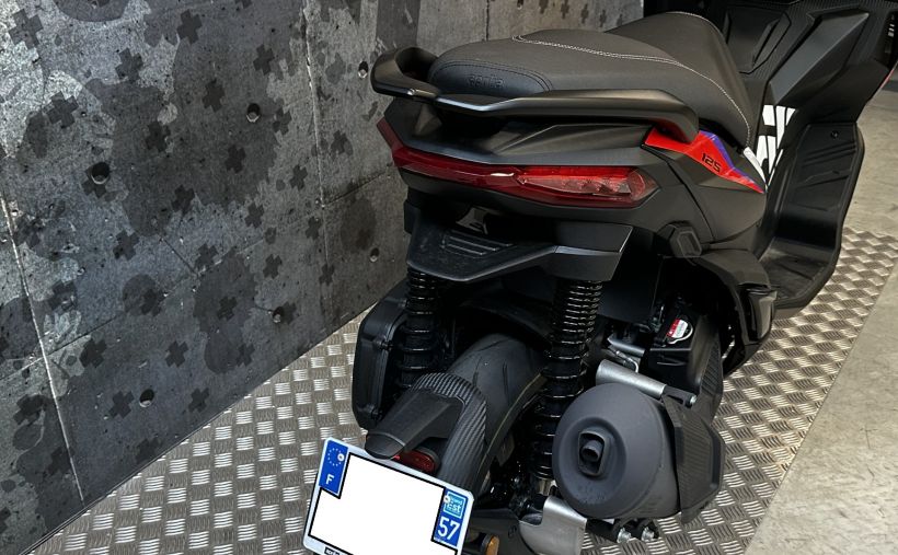 APRILIA SR 125 GT REPLICA 2