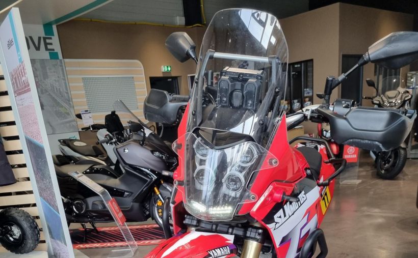 YAMAHA XTZ TENERE 700 2