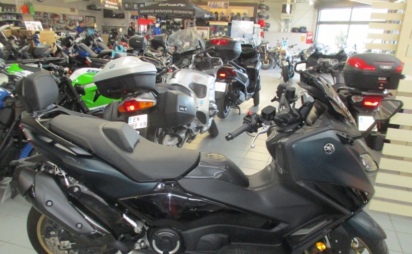 YAMAHA XP T-MAX 560 TECH MAX 2