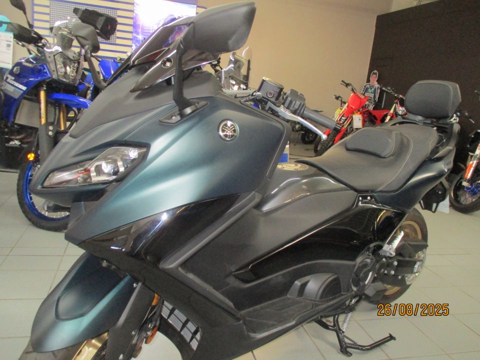 YAMAHA XP T-MAX 560 TECH MAX 40