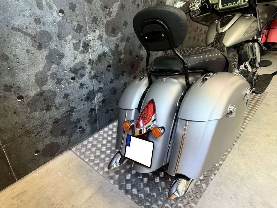 INDIAN CHIEFTAIN 1811 18