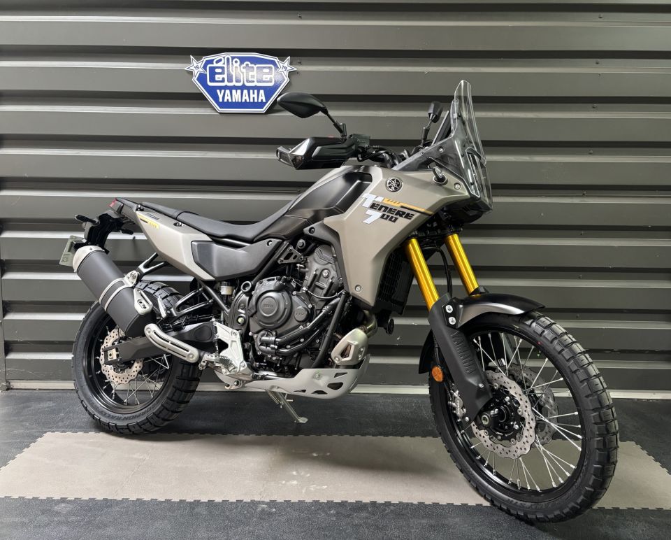 YAMAHA XTZ TENERE 700 1