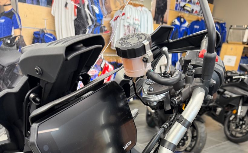 YAMAHA TRACER 9 Y-AMT 1