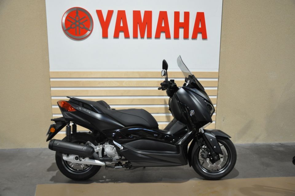 YAMAHA X-MAX 125 IRON MAX 0