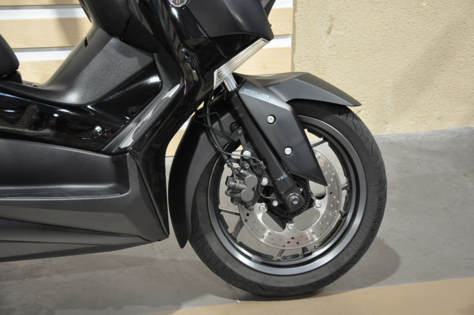 YAMAHA X-MAX 125 IRON MAX 4