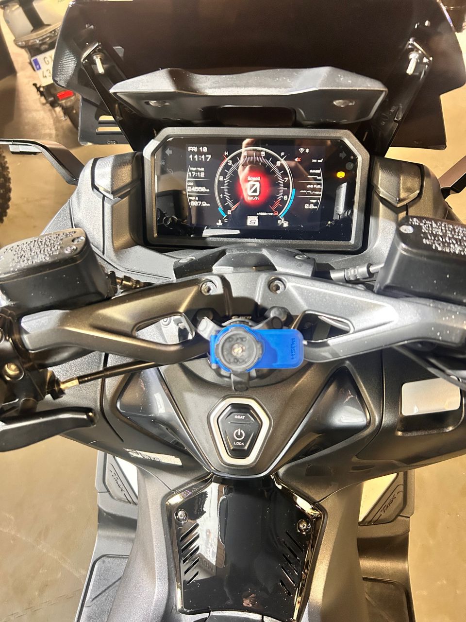 YAMAHA XP T-MAX 560 TECH MAX 2