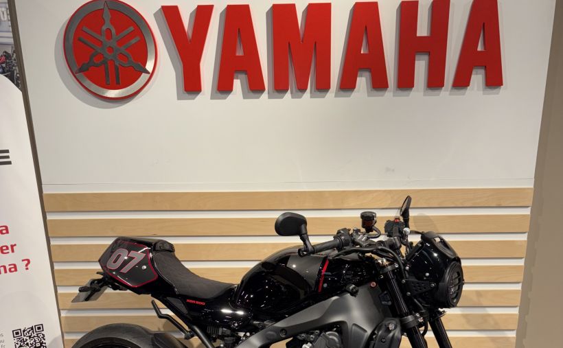 YAMAHA XSR 900 0