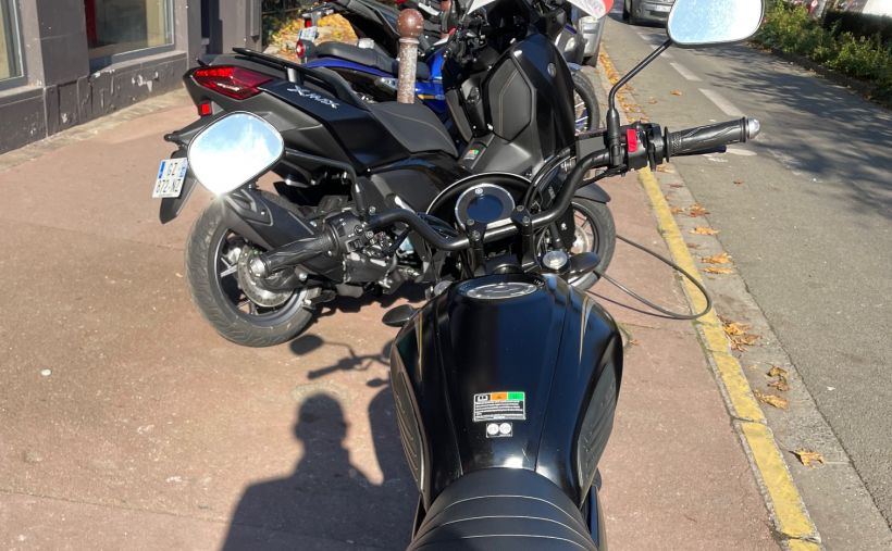 YAMAHA XSR 125 3