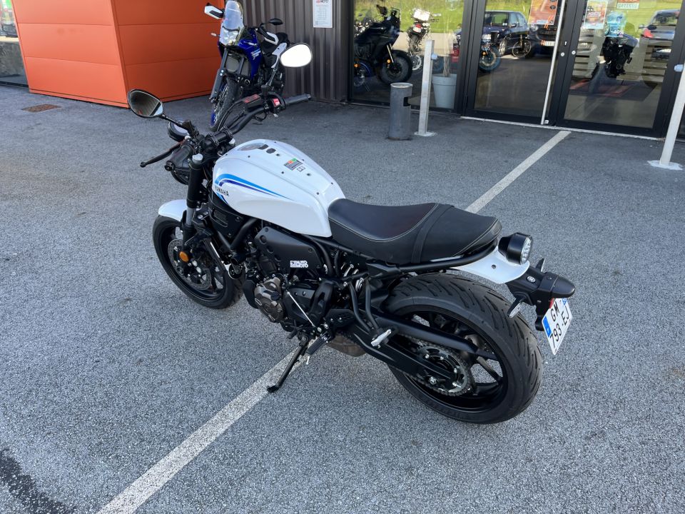 YAMAHA XSR 700 20