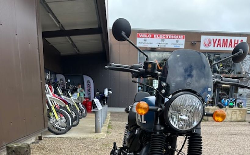 ROYAL ENFIELD 350 HUNTER 8