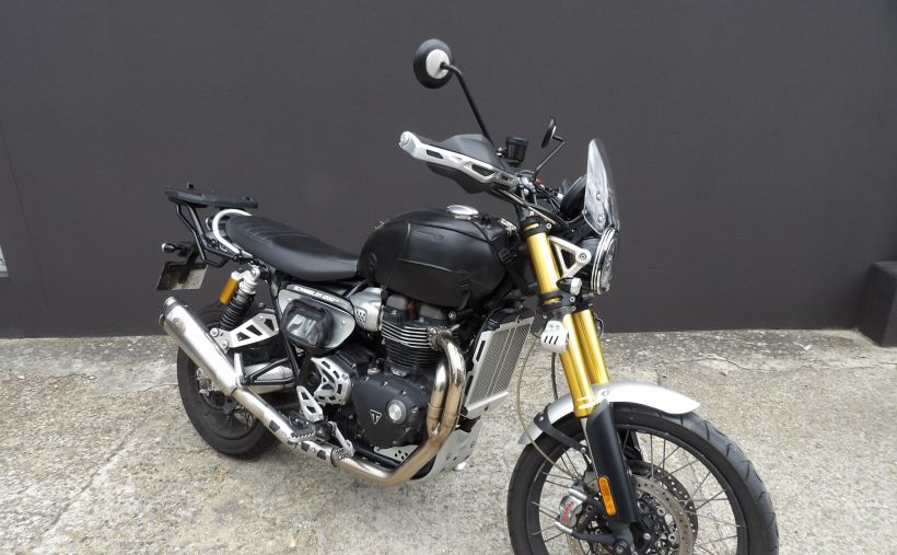 TRIUMPH SCRAMBLER 1200 XE 0