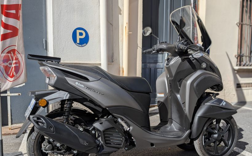 YAMAHA TRICITY 125 6