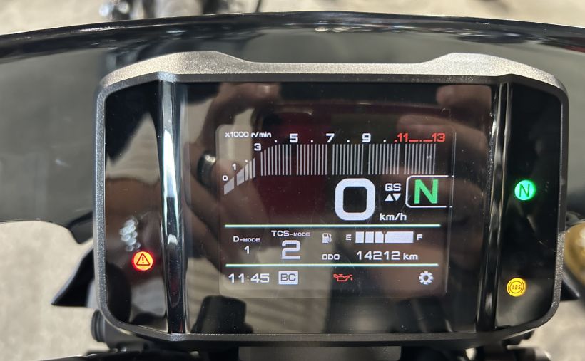 YAMAHA MT-09 2