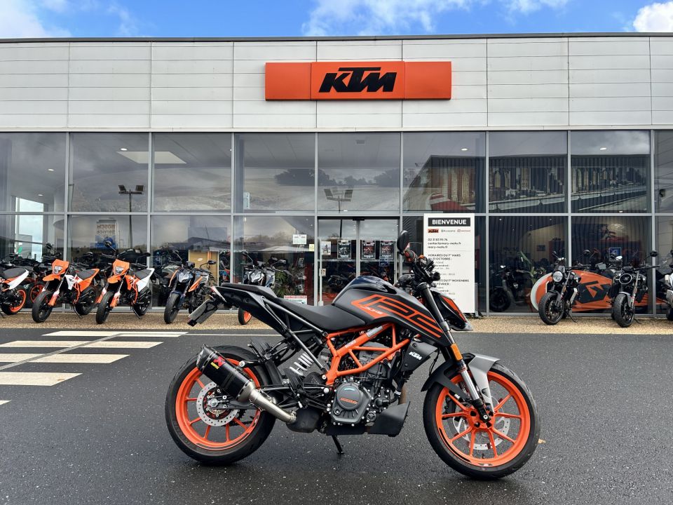 KTM 125 DUKE ABS 0
