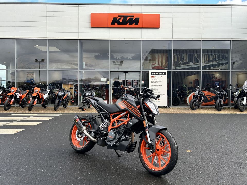 KTM 125 DUKE ABS 13