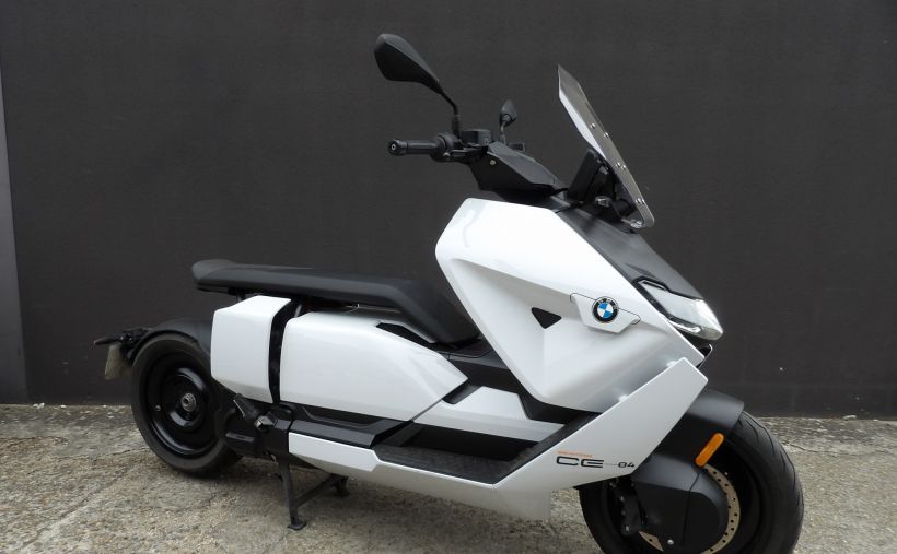 BMW CE 04 1