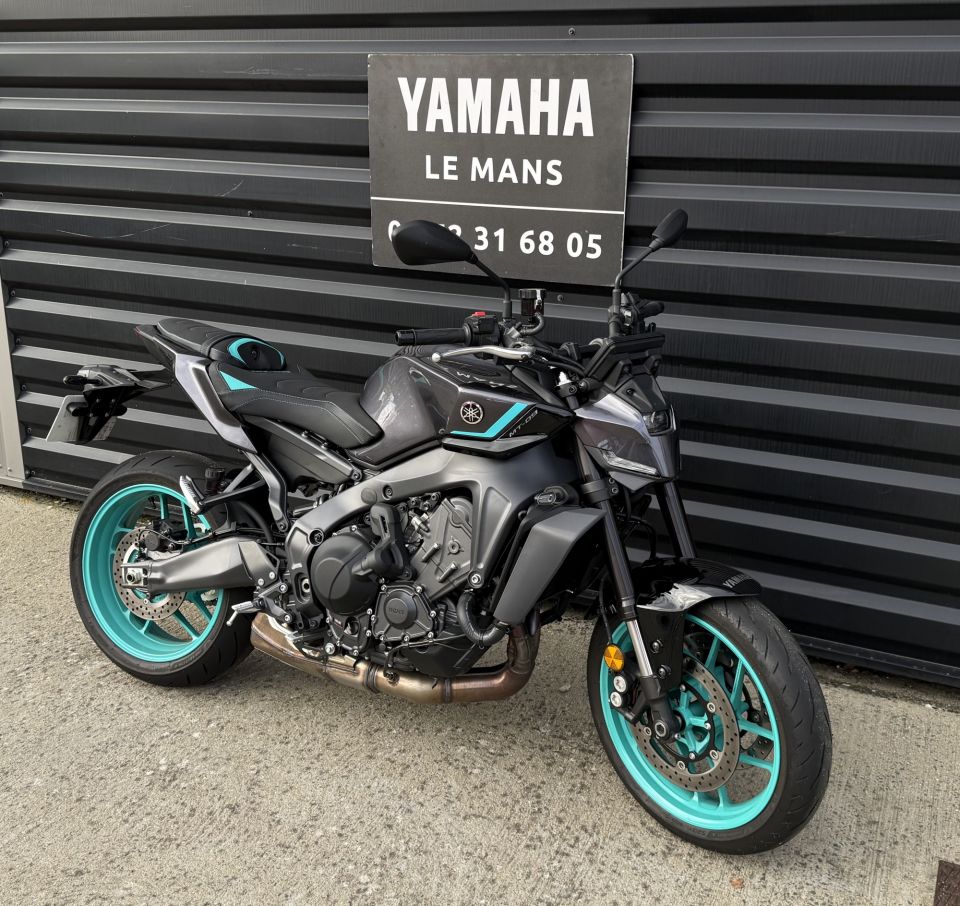 YAMAHA MT-09 YAMT 5