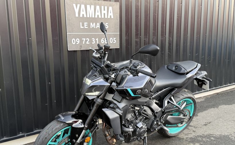 YAMAHA MT-09 YAMT 3