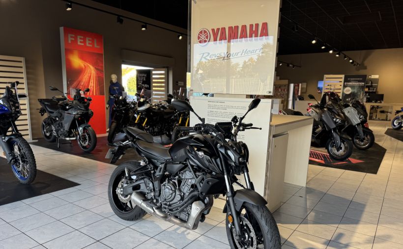 YAMAHA MT-07 (47.5CV) 1