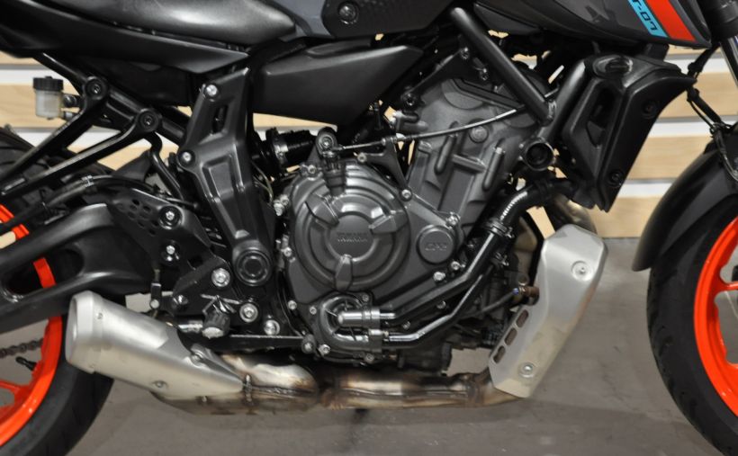 YAMAHA MT-07 (47.5CV) 1