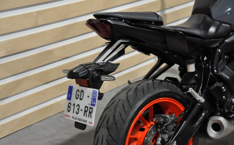 YAMAHA MT-07 (47.5CV) 5